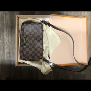Louis Vuitton PM Favorite Damier Crossbody